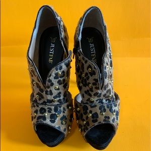 Justfab shoes size 7.5